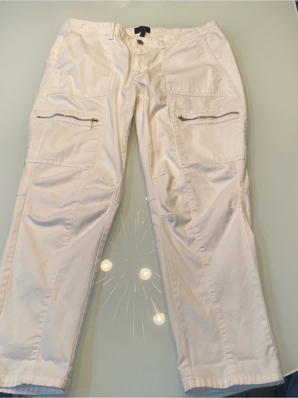 White House Black Market The Slim Crop Cargo Pants White Zipper Details Size 14